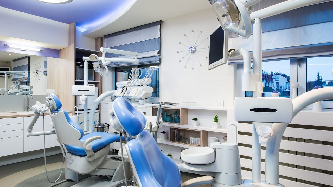 امکانات و تکنولوژی جدید در کلینیک دندانپزشکی